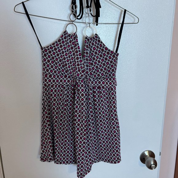 Halter top with circles - Picture 1 of 7
